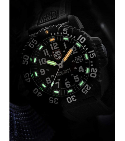 Luminox XS.3051.F 