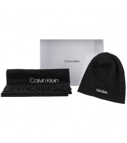 Calvin Klein Basic Wool...