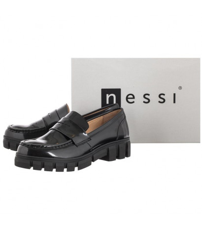 Nessi Czarne Lakierowane 21086 FL (NE251-b) shoes