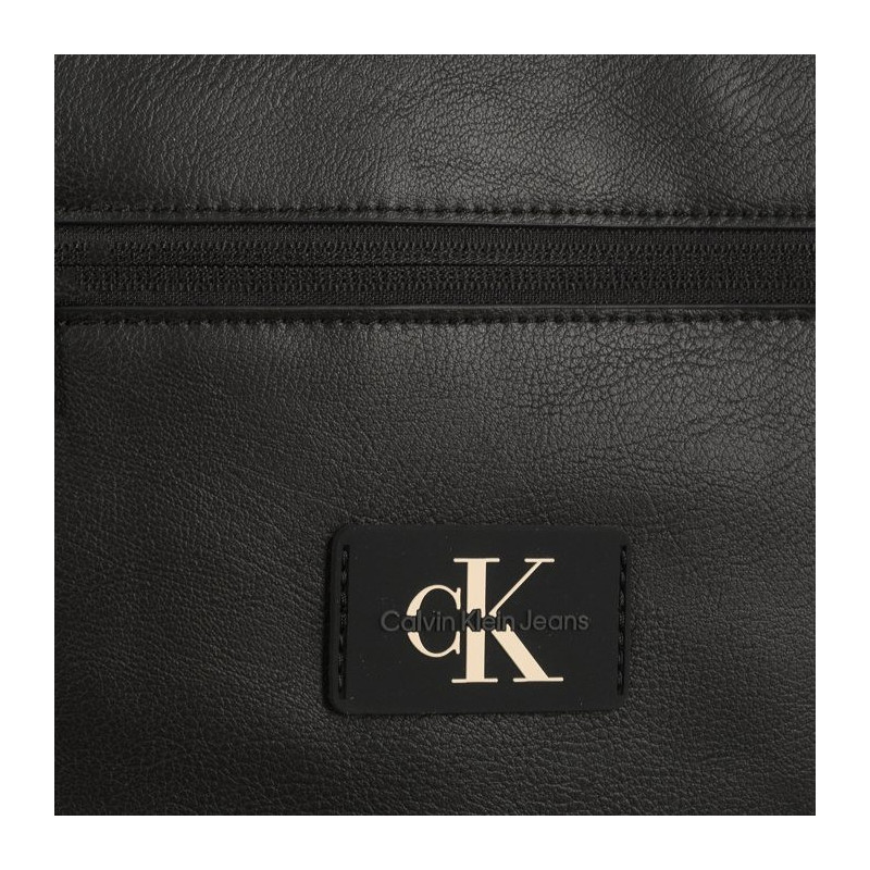 Calvin Klein Tagged Rounded BP 43 Black K50K511052 BDS (CK330-a) kuprinė