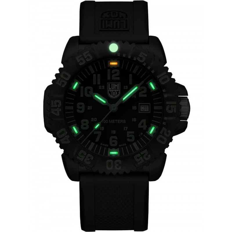 Luminox X2.2067 