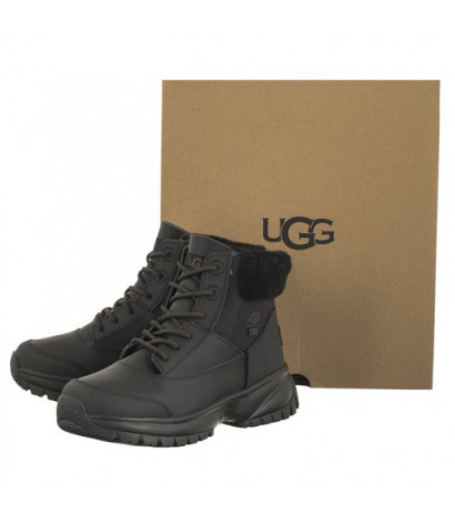 UGG W Yose Fluff V2 1130901 BLK (UA96-b) batai