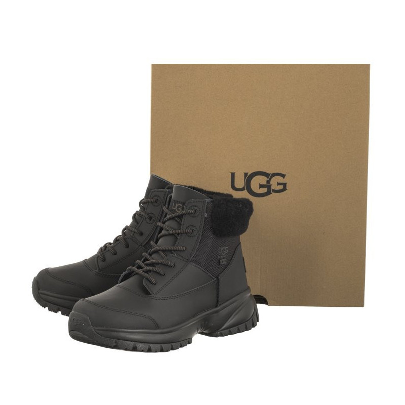 UGG W Yose Fluff V2 1130901 BLK (UA96-b) batai