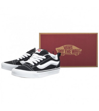 Vans Knu Skool Black/True White VN0009QC6BT1 (VA432-a) spordijalatsid