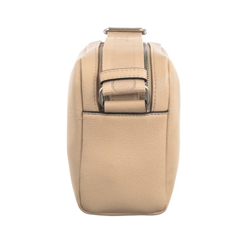 Calvin Klein Over Webbing Camera Bag21 Pu Porcelain Sand K60K612711 AB1 (CK544-b) rokassoma