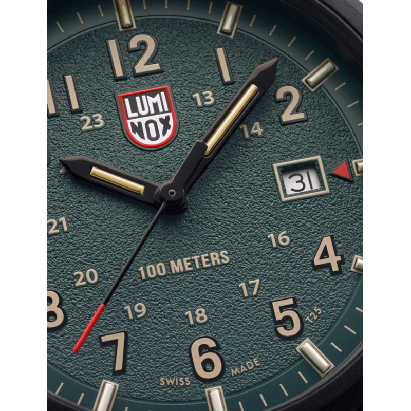 Luminox XL.1977 