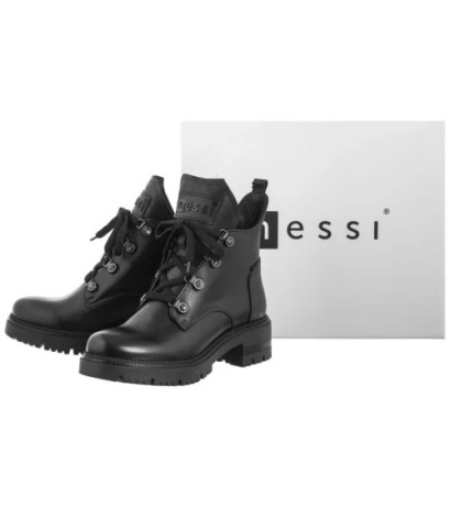 Nessi Czarne Lakierowane 24704 711 (NE412-b) shoes