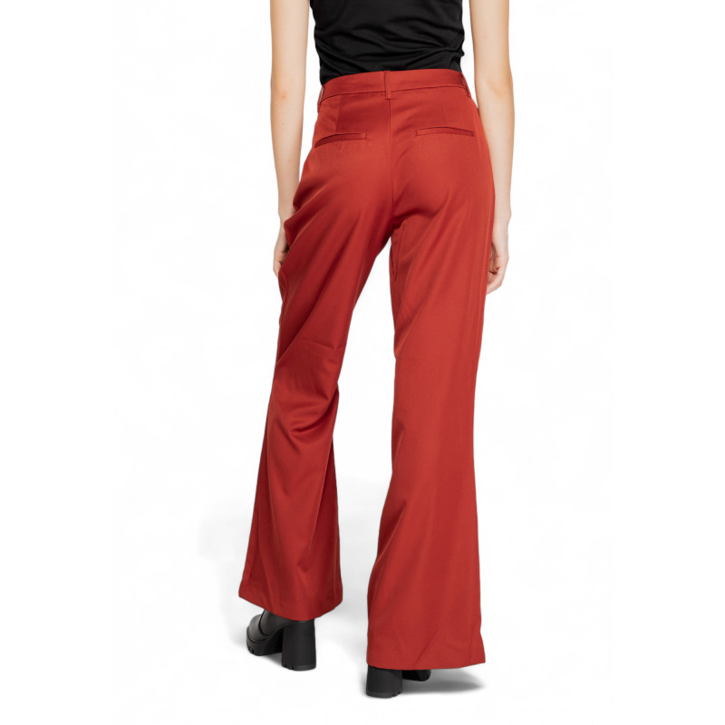 Vero Moda Trousers 10311433 Red