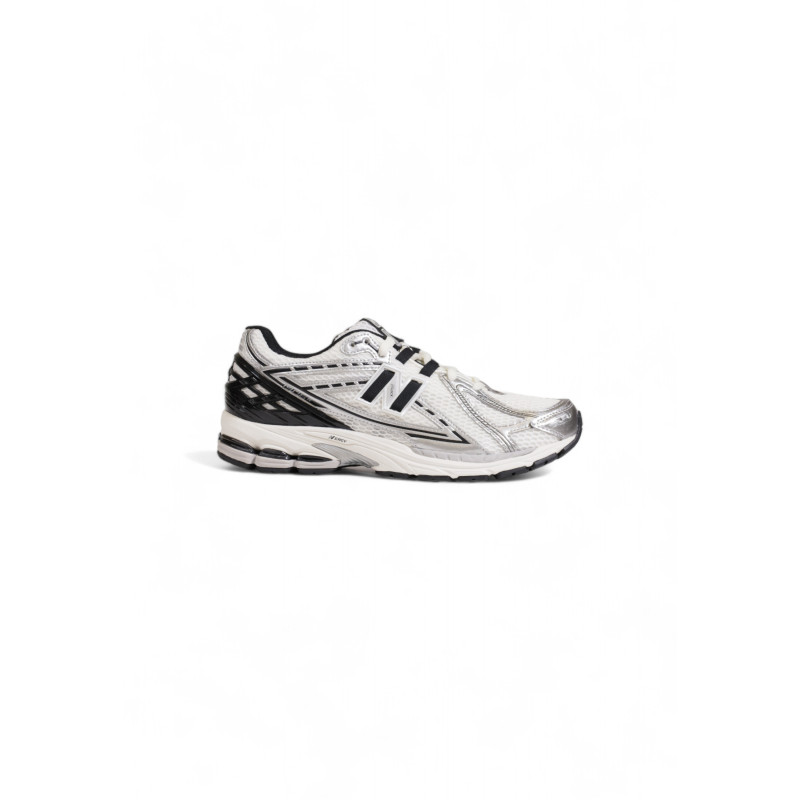 New Balance Sneakers M1906R White