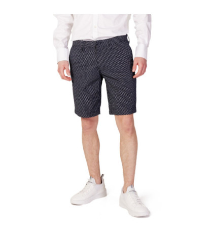 Armani Exchange Shorts...