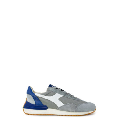 Diadora Heritage Sneakers...