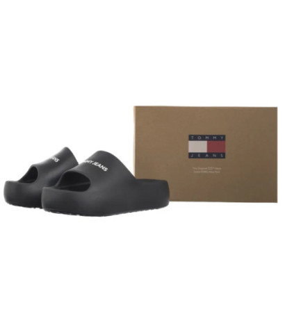 Tommy Hilfiger Tjw Chunky Pool Slide Ess Black EN0EN02763 BDS (TH1229-a) Moteriški batai/šlepetės