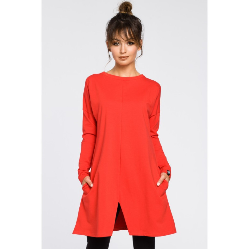 B042 Tunic with cut-out bottom - red