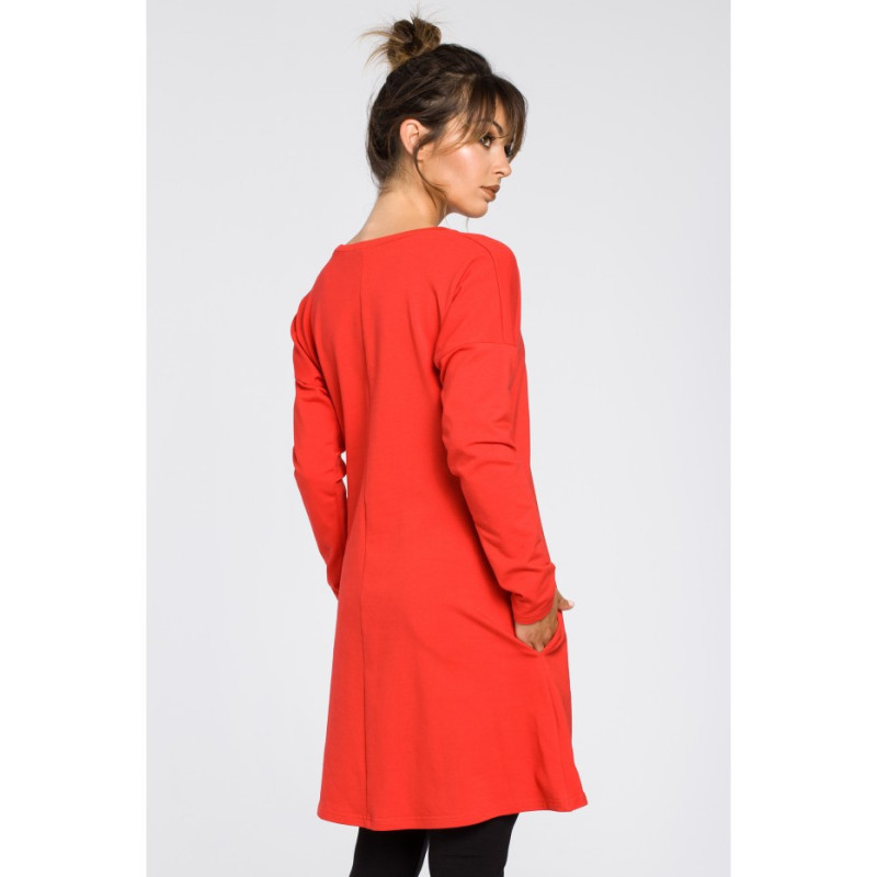 B042 Tunic with cut-out bottom - red