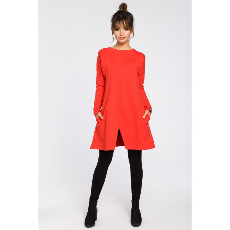 B042 Tunic with cut-out bottom - red