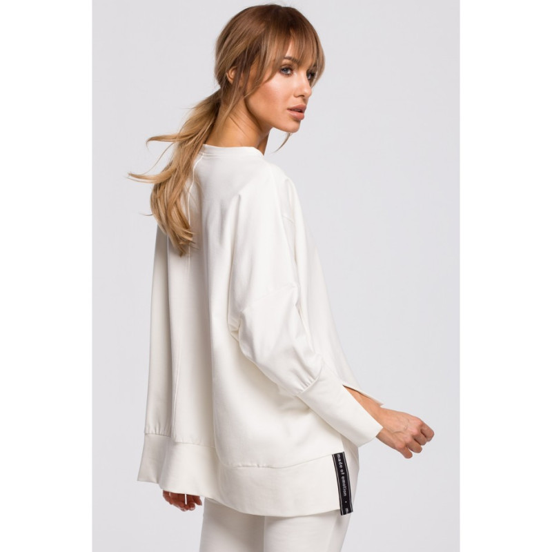 M491 Sweatshirt with side slits and piping - ecru