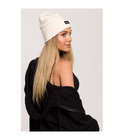 M624 Beanie hat - cream