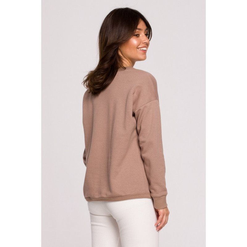 B225 Blouse with neckline - cappuccino