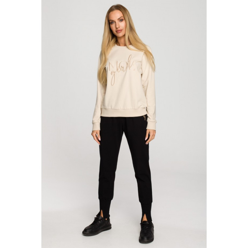 M693 Sweatshirt with embroidery - sand-colored