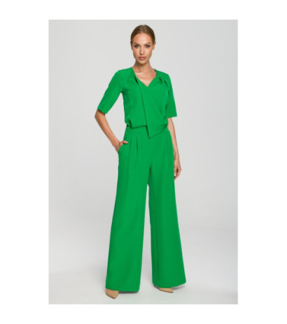 M703 Jumpsuit with decorative neckline - juicy green