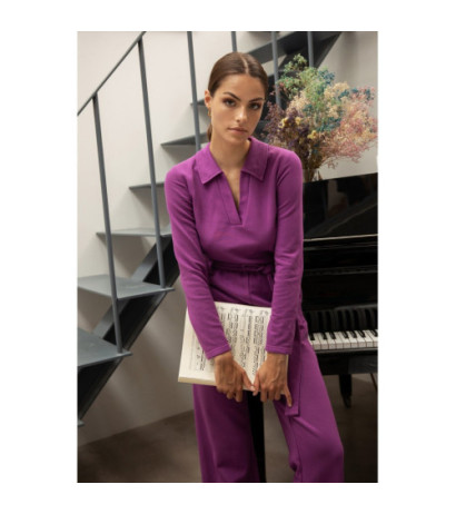 B248 Jumpsuit with collar and belt - purple