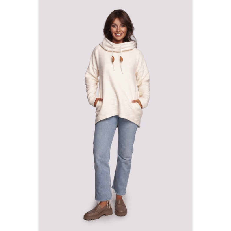 B249 Sweatshirt with chimney and hood - vanilla