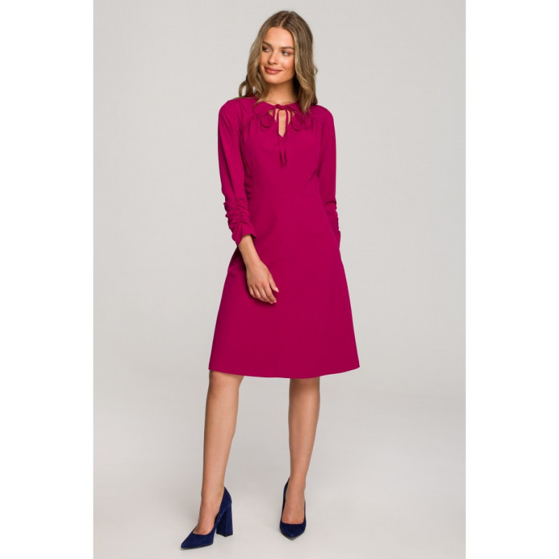 S325 Dress with binding at neckline - plum