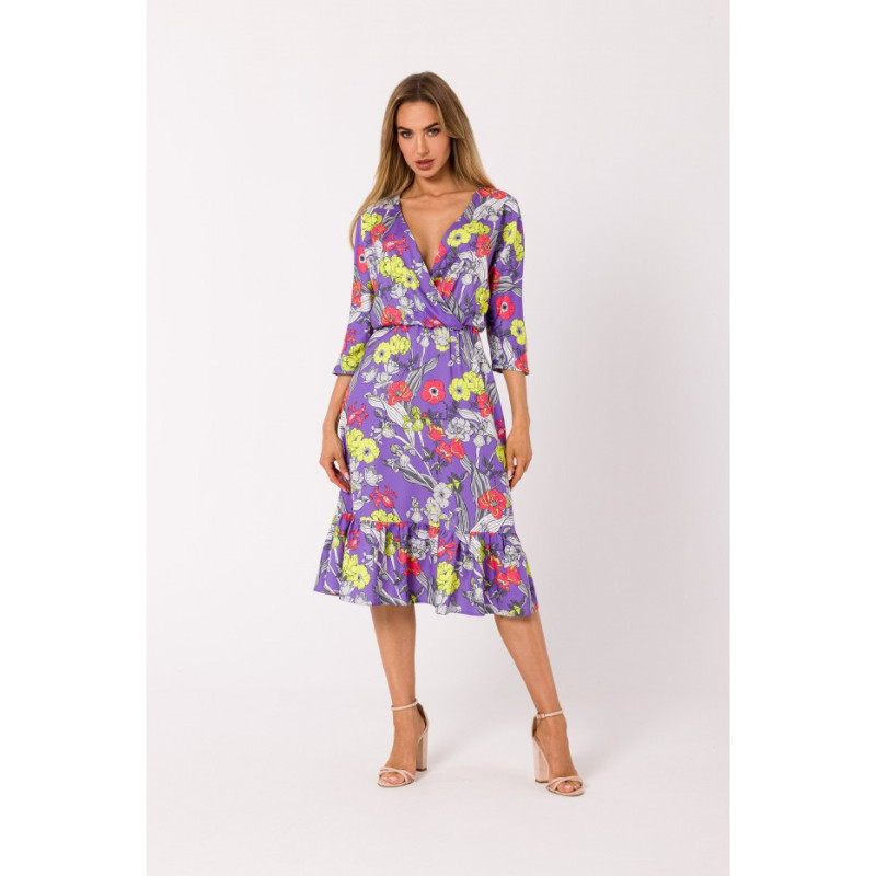 M739 Midi dress with envelope neckline - model 2