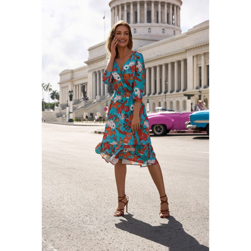 M739 Midi dress with envelope neckline - model 3