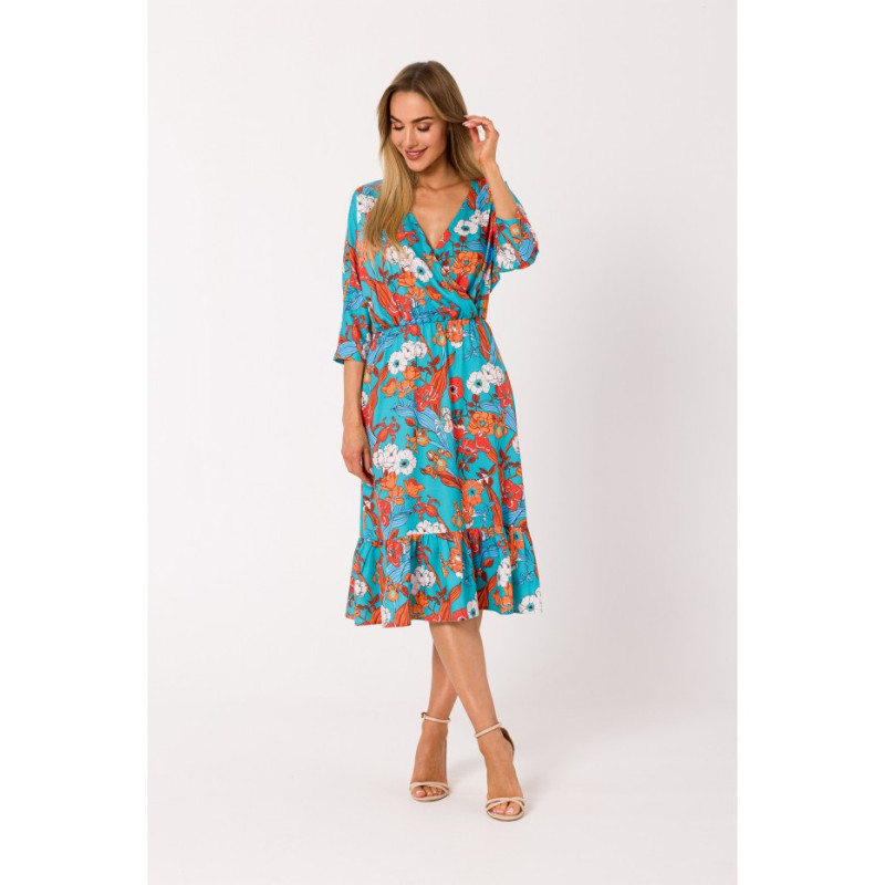 M739 Midi dress with envelope neckline - model 3