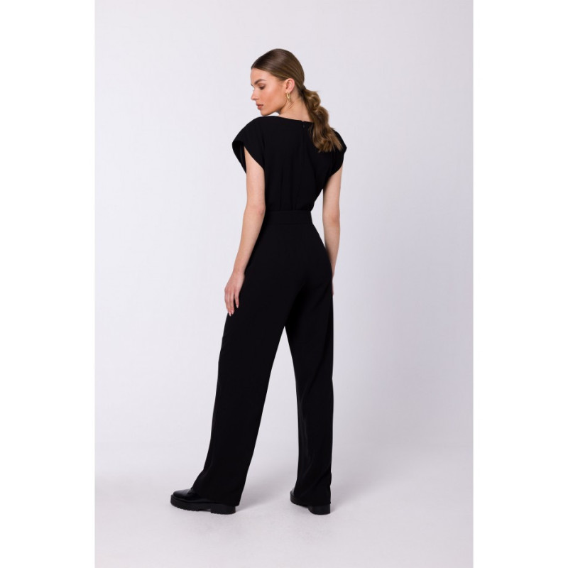 S339 Jumpsuit with slit in the neckline - black