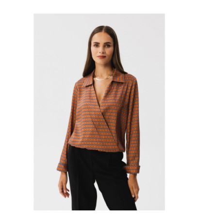 S357 Printed envelope cut blouse - model 3