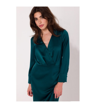 K172 Dress with envelope neckline and collar - green