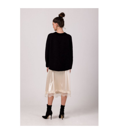 BK105 Sweater with bat sleeves - black