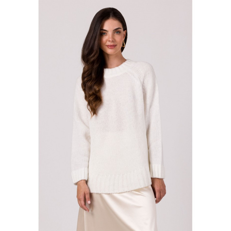 BK105 Sweater with bat sleeves - white