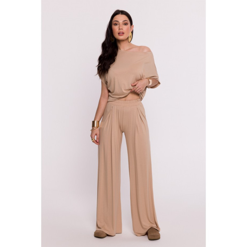 B289 Viscose pants with pleat - cappuccino