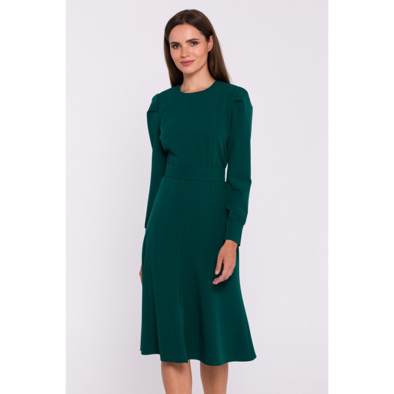 S378 Dress with long sleeves and belt - green