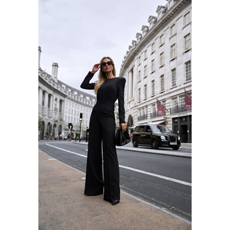 M811 Jumpsuit with decoration at waist - black