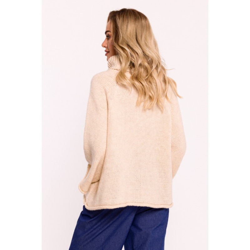 M822 Sweater with turtleneck and wide sleeves - beige