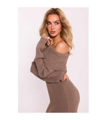 M823 Sweater dress with wide collar - cappuccino