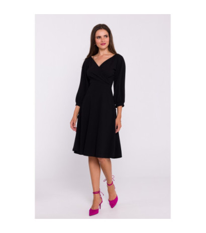 S383 Flared dress with tied sleeves - black