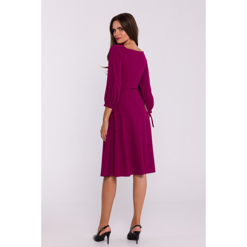 S383 Flared dress with tied sleeves - plum