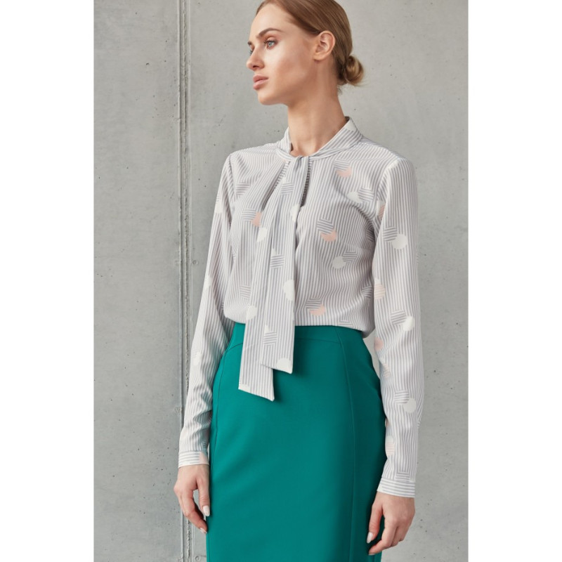 S129 Blouse with binding under the neck - model 2