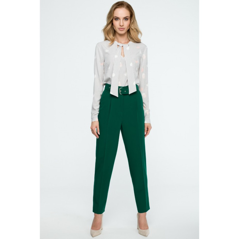 S124 High-waisted pants with belt - green