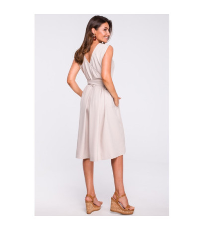 S161 Elegant dress with contrasting pleats - beige