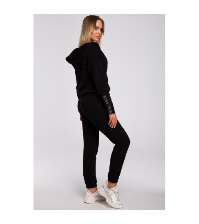 M552 Sweatshirt with kangaroo pocket and hood - black