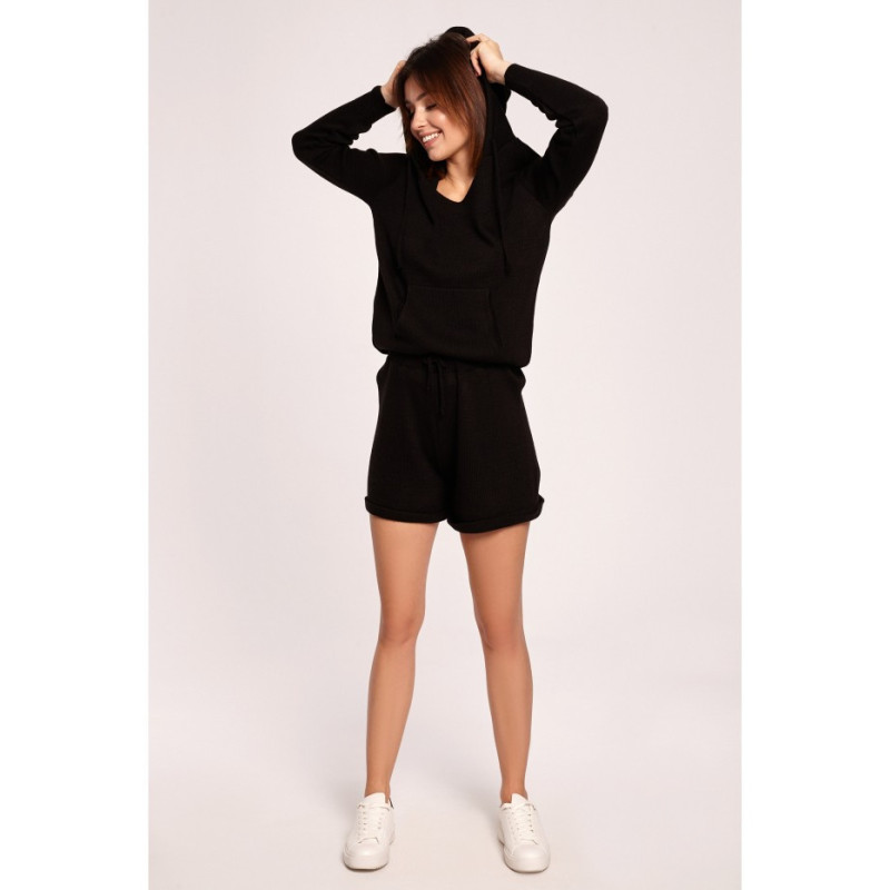 BK065 Shorts - black