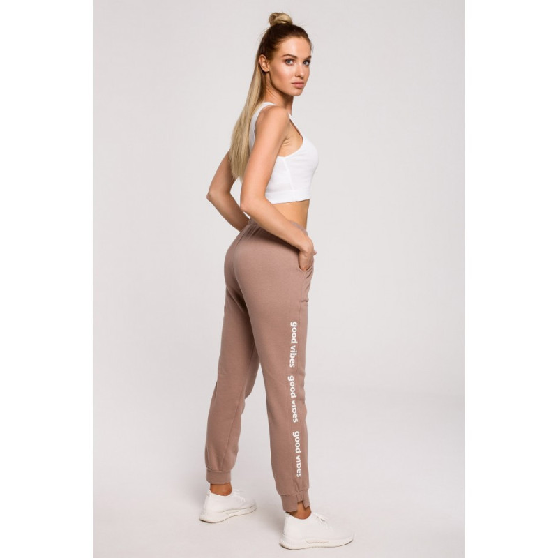 M621 GOOD VIBES logo pants - cappuccino