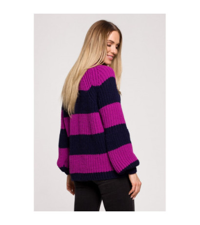 M632 Striped Sweater - model 2