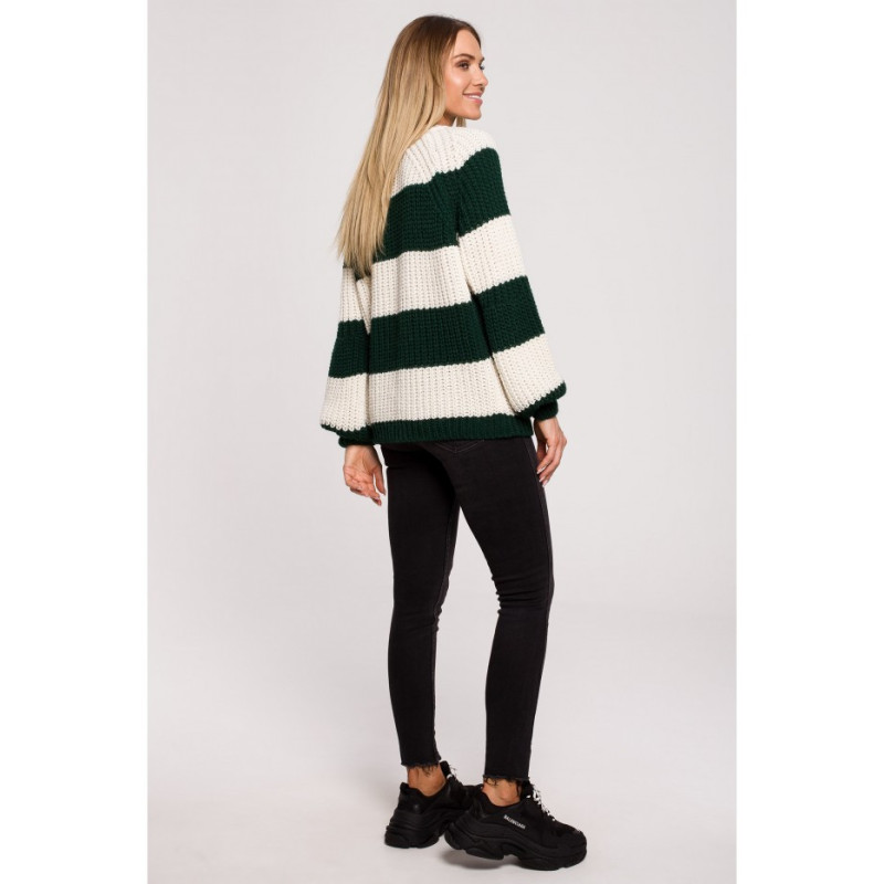 M632 Striped Sweater - model 4